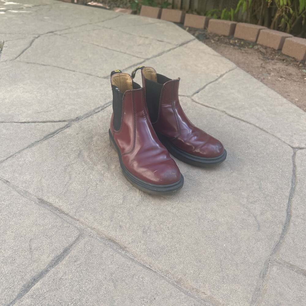 Dr. Martens 2976 Chelsea Boots, Cherry Red, Men’s Size 5